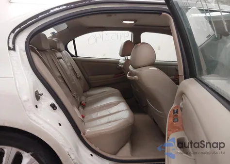 2002 Infiniti I35 Luxury z USA, uszkodzony, nr VIN JNKDA31A32T014384